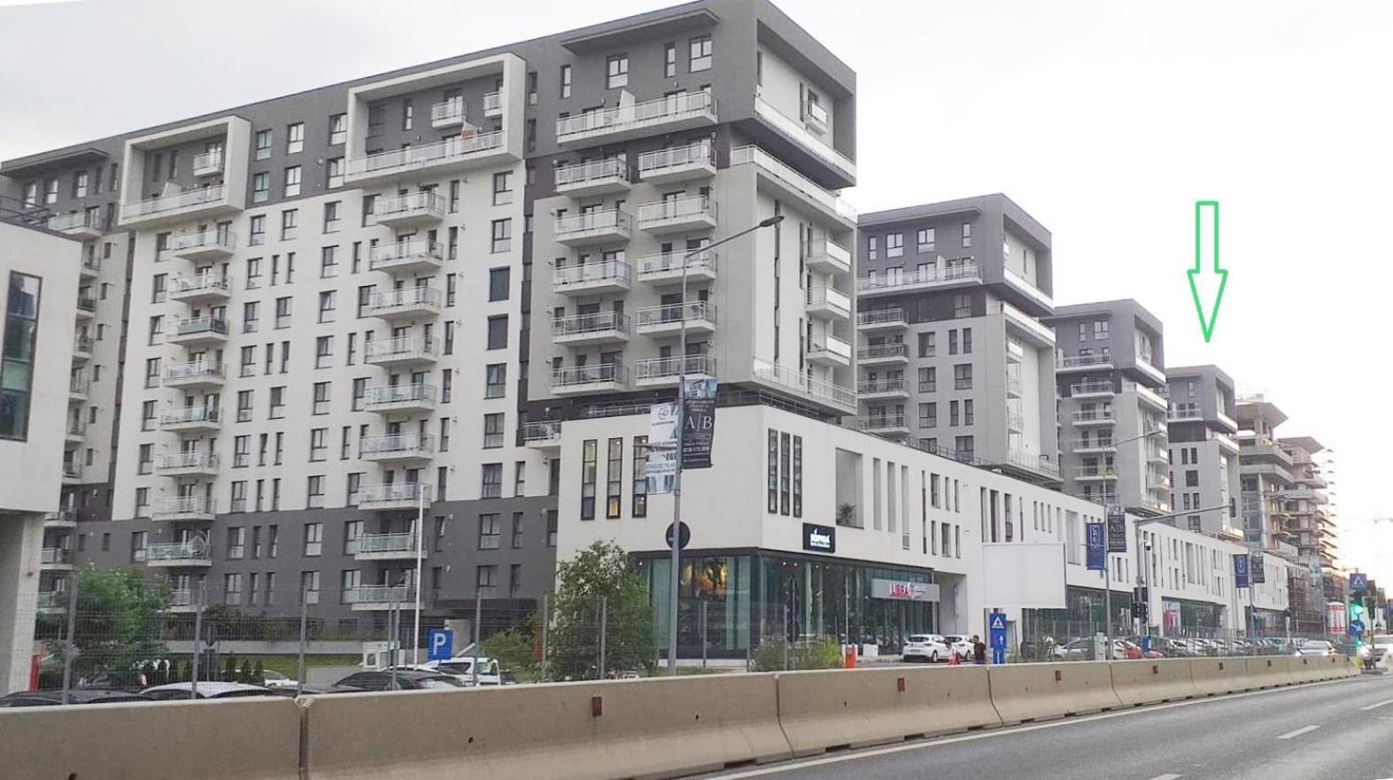 Sunshine - New & Quiet 1Br Apt, Business Area, Close To Airport, Highway A3, Subway Bukarest Exterior foto